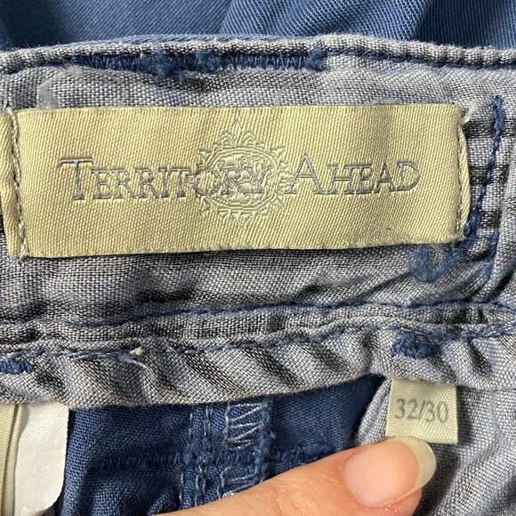 The Territory Ahead Mission Comfort Flat Front‎ Chino Pants Mens Size 32/30 Blue - Picture 2 of 11